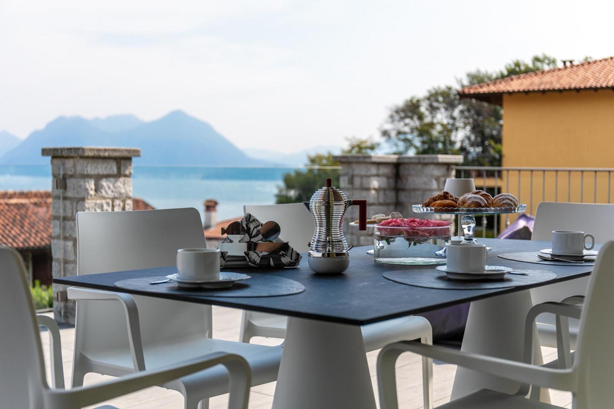 Relax House Baveno Apartment Exterior photo